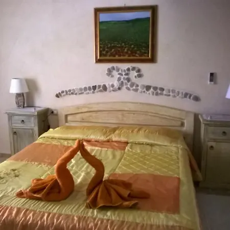 Hotell Valle Del Cedrino