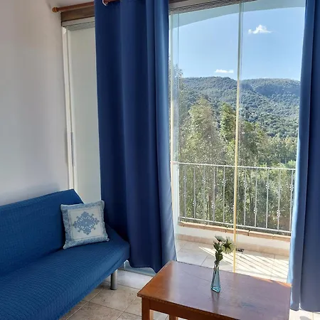 Hotell Valle Del Cedrino