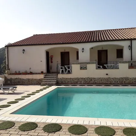 מלון Valle Del Cedrino 2*