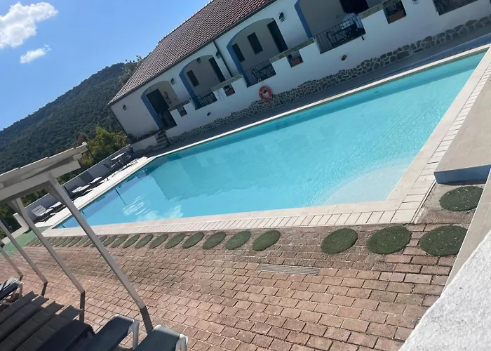 Valle Del Cedrino Szálloda Galtellì