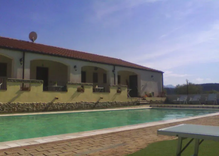 Szálloda Valle Del Cedrino Galtellì