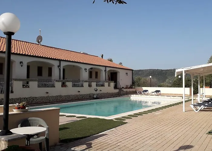 Szálloda Valle Del Cedrino