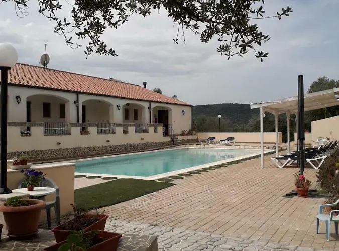 Valle Del Cedrino Szálloda Galtellì