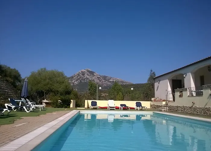 Valle Del Cedrino Szálloda